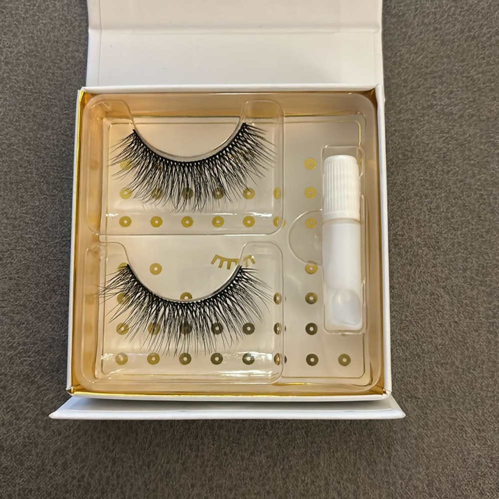 Battington lashes